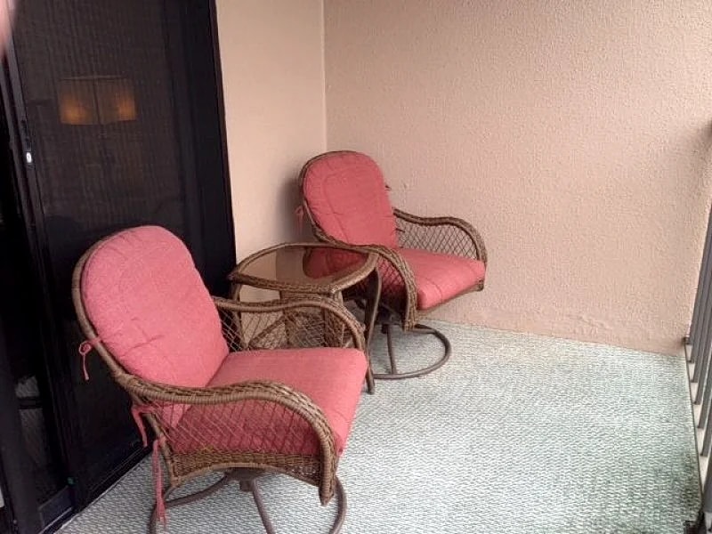 Kick Back & Relax in our Beautiful Beach Condo - beach 1 block away in Myrtle Beach, South Carolina, United States — photo 2