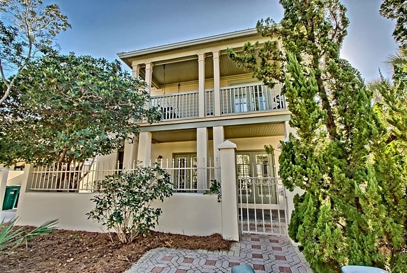 Gated, 80steps to beach & pool, Short stroll to Rosemary Square in Alys Beach, Florida, United States — photo 2