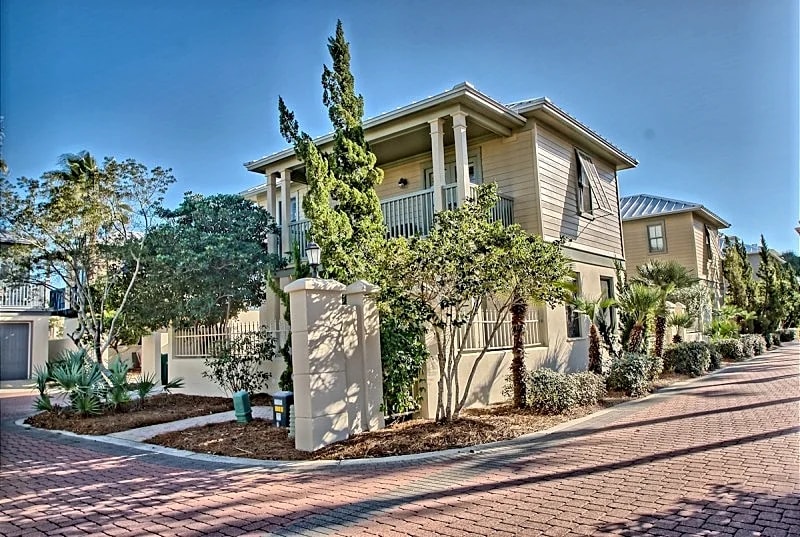 Gated, 80steps to beach & pool, Short stroll to Rosemary Square in Alys Beach, Florida, United States — photo 3