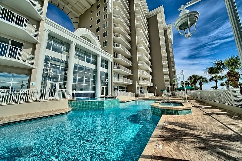 8th floor oceanfront 2bdrm "Platinum Rated" Great rates for 2026 in Miramar Beach, Florida, United States — photo 2