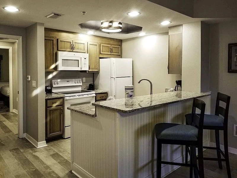 Beach Resort with Water Park - Spacious 2BR/2BA - Sleeps 8 in Cape Canaveral, Florida, United States — photo 5