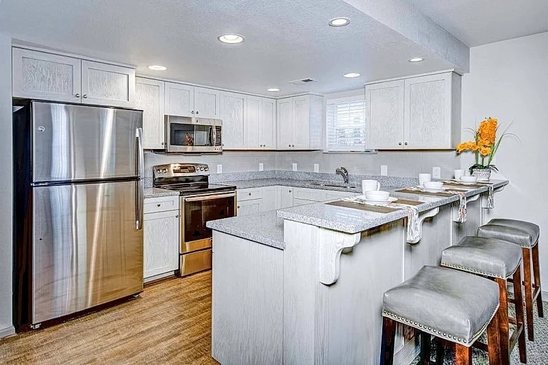 Great Outer Banks Location, Spacious, Lots Of Activities-Perfect Family Getaway in Kitty Hawk, North Carolina, United States — photo 3