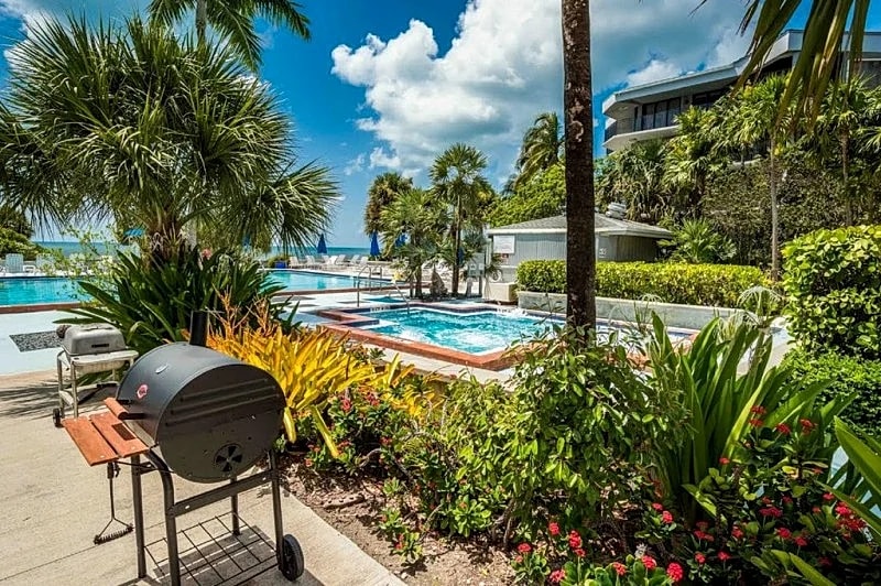 3 Bdrm - Ocean View Every Room-Secluded -Quiet-OCEAN FRONT- 90 FT BALCONY in Key West, Florida, United States — photo 5
