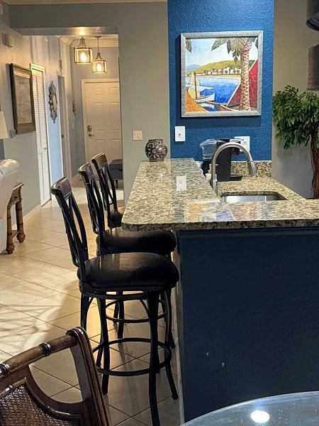 Excellent Rates May-Oct. Condo With Beautiful View, Golf, and much more! in Bradenton, Florida, United States — photo 3