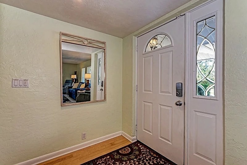 Your Dream Pool Home in Sarasota: #1 Siesta Key Beach a short drive in Sarasota, Florida, United States — photo 4