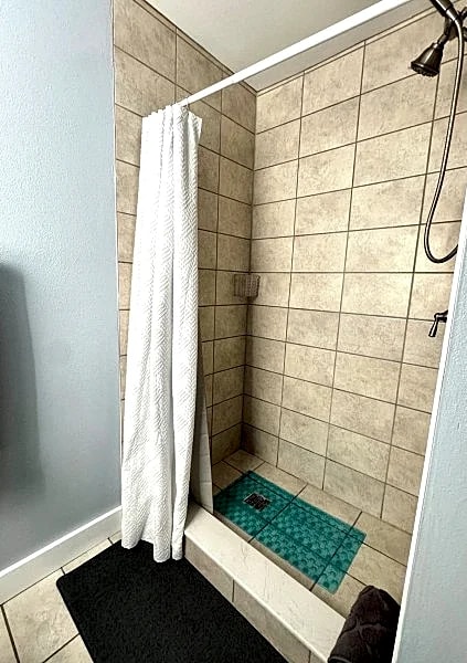 I minute walk to Beach. Rated #1 Best location in Florida /Pets welcome with fee in St. Pete Beach, Florida, United States — photo 3