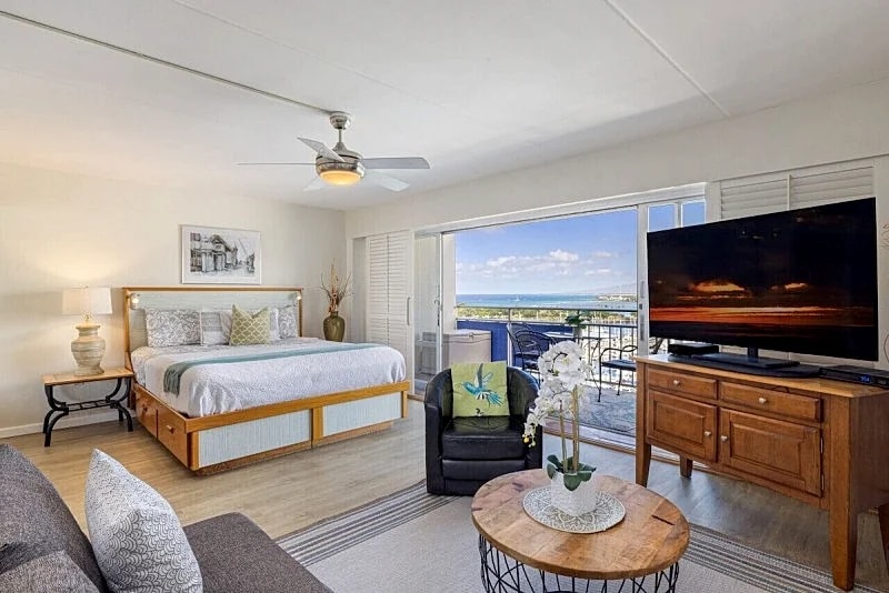 1341 · Ilikai Collection # 7.Gorgeous sunsets &beachfront in Honolulu, Hawaii, United States — photo 4