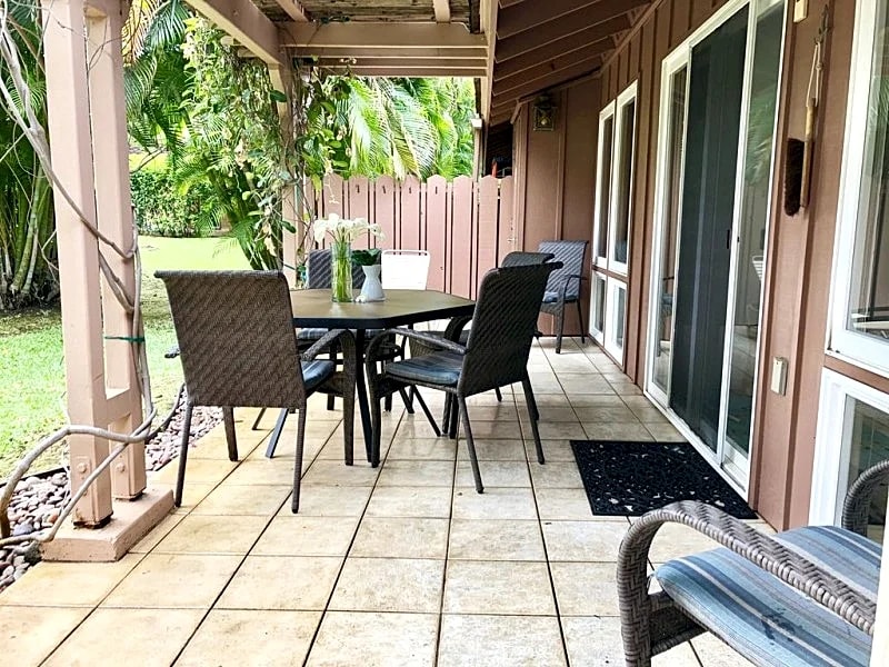 24-2 Quiet Puamana Ocean View Unit Property overview in Maui County, Hawaii, United States — photo 4