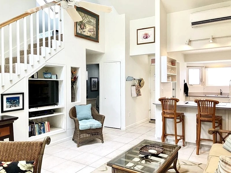 24-2 Quiet Puamana Ocean View Unit Property overview in Maui County, Hawaii, United States — photo 3
