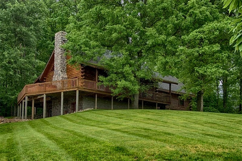 Conner Homestead Lodge in Hocking Hills in Logan, Ohio, United States — photo 2
