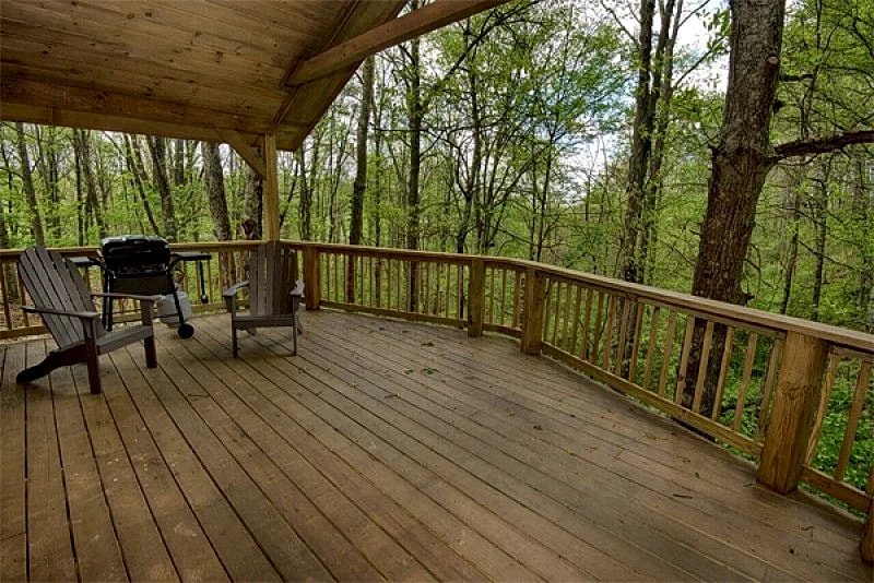 Conner Homestead Cabin in Hocking Hills in Logan, Ohio, United States — photo 5