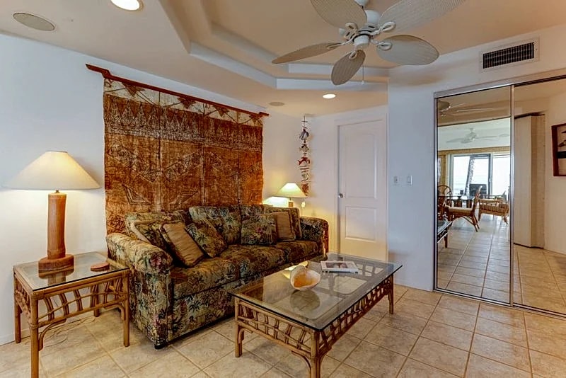 31-4 Amazing Sunsets available from this Beautiful Home in Maui County, Hawaii, United States — photo 4