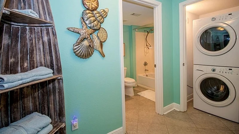 Because Every Day Should Feel Like A Day At The Beach.. 2 Bedroom / 2 Bath!! in Biloxi, Mississippi, United States — photo 2