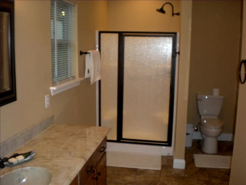 Lake Fork Vacation Rental, Water View, Sleeps 12-14, in Yantis, Texas, United States — photo 5