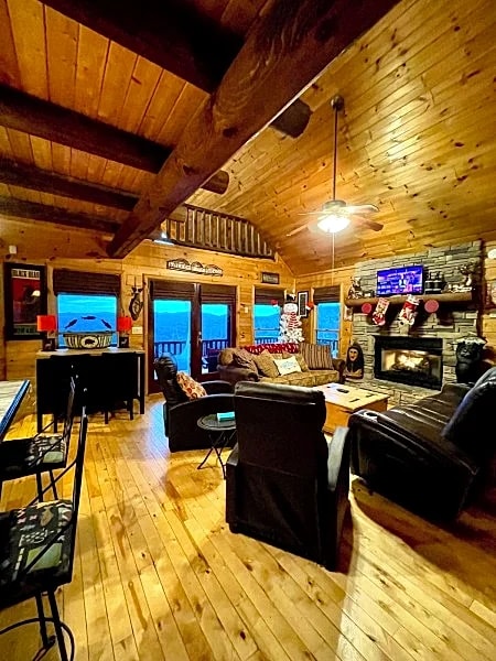 January 50% OFF BESTMtnView-Adult PoolTable-PingPong-Foosball-Playground-Hottub