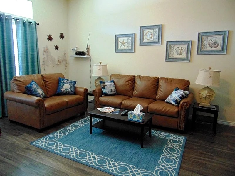 New 1b/1b condo for 6 (4ad.+2kids)! Heated pools! Steps from the BEACH! Netflix! in Corpus Christi, Texas, United States — photo 5