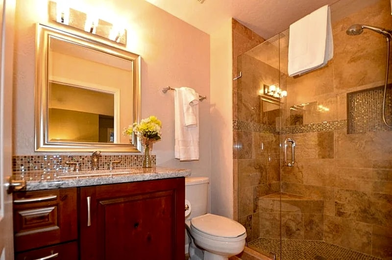 Luxury Retreat w/ Forest Views & Hot Tub! Newly renovated with high-end finishes in Flagstaff, Arizona, United States — photo 4