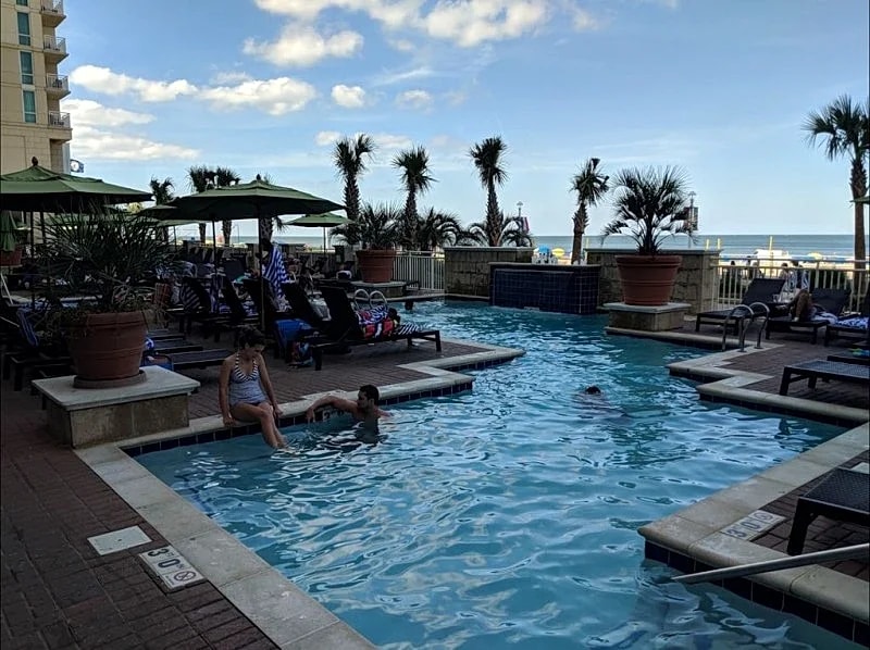 2BR/2BA Oceanfront Condo - Amazing Views of the Boardwalk, Beach, and Ocean! in Virginia Beach, Virginia, United States — photo 5