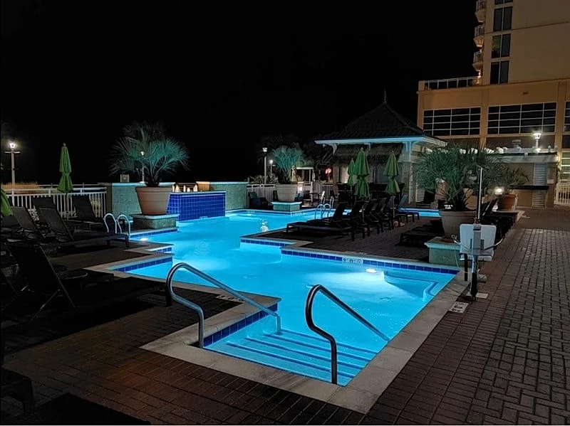 2BR/2BA Western Caribbean @ OBC - Only Steps Away from Boardwalk and Beach! in Virginia Beach, Virginia, United States — photo 4