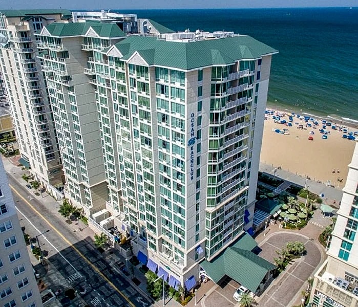 2BR/2BA Oceanfront Condo - Amazing Views of the Boardwalk, Beach, and Ocean!