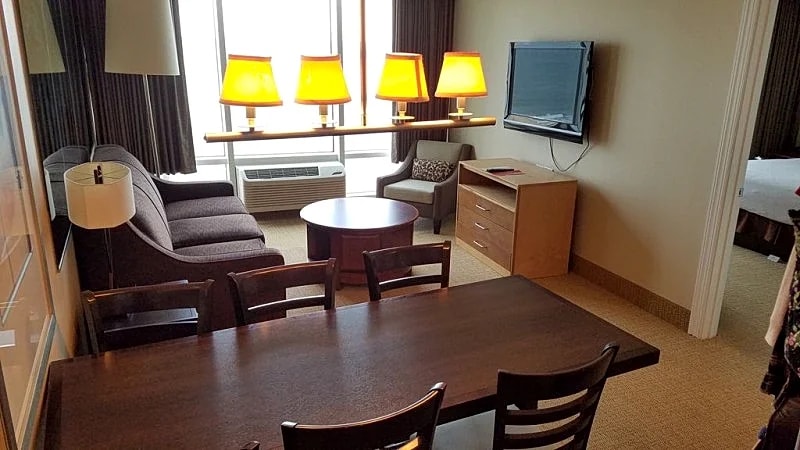 2BR/2BA Oceanfront Condo - Amazing Views of the Boardwalk, Beach, and Ocean! in Virginia Beach, Virginia, United States — photo 2