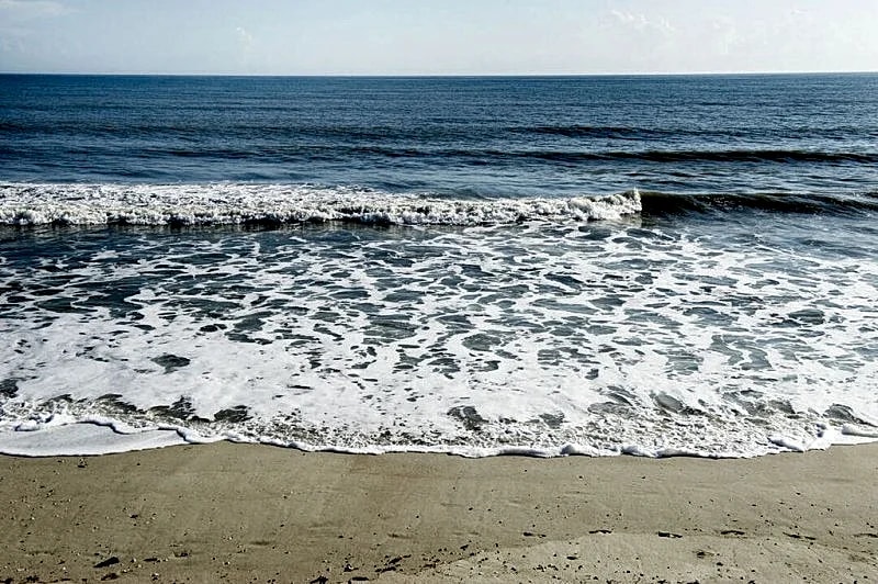 Direct Oceanfront - Beautifully updated - Excellent Ocean Views Property overview in Satellite Beach, Florida, United States — photo 5