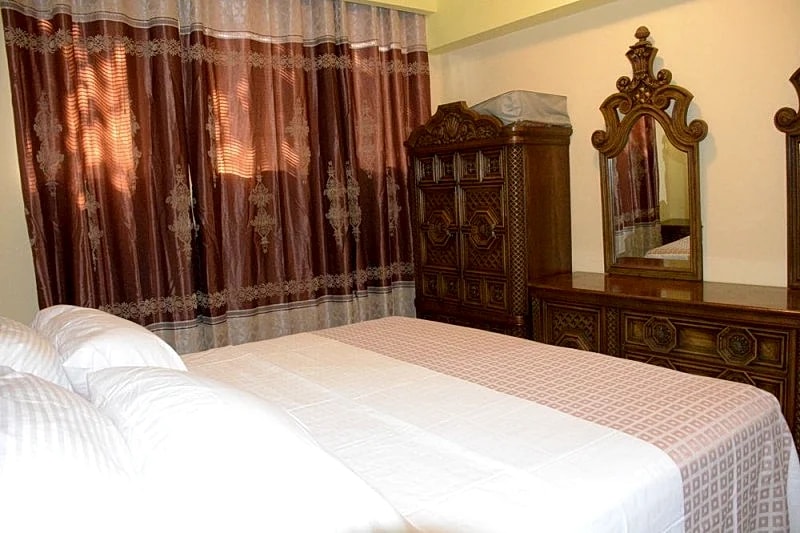 Smile Back Bed And Breakfast in Toronto, Ontario, Canada — photo 4