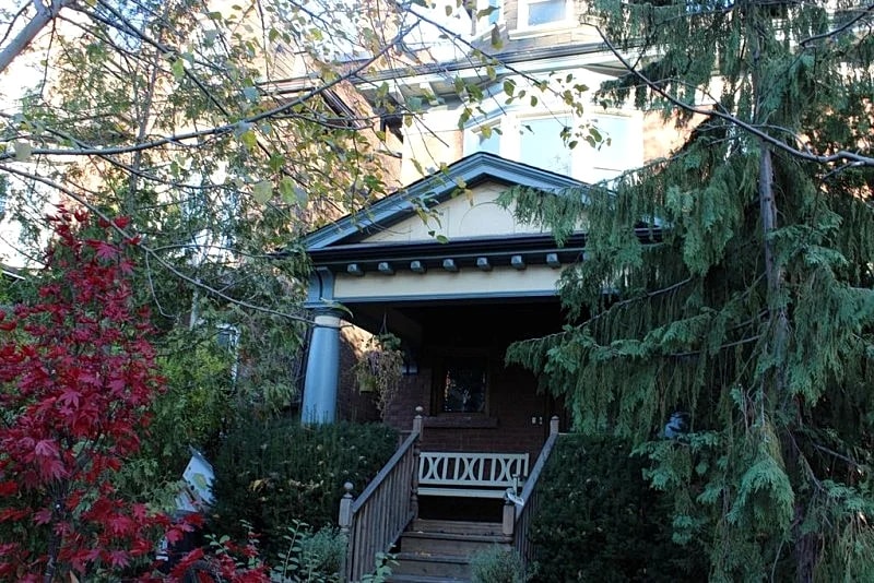 Palmerston House - 3 Bedroom - Annex Downtown in Toronto, Ontario, Canada — photo 3