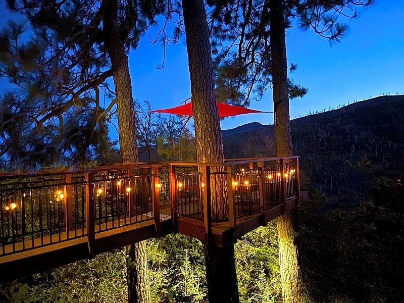 *RIVER FRONT* LUXURY LOG-CABIN + SPA, HOME THEATER, NEAR UNIVERSITY+ SKI RESORTS in Julian, California, United States — photo 2