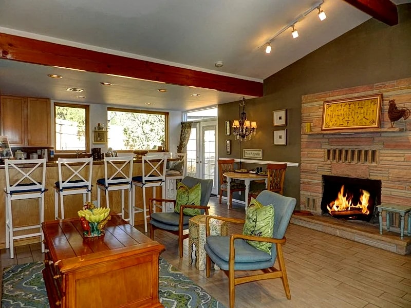 VORTEX HIKING HOUSE with Red Rock Views in Sedona, Arizona, United States — photo 3