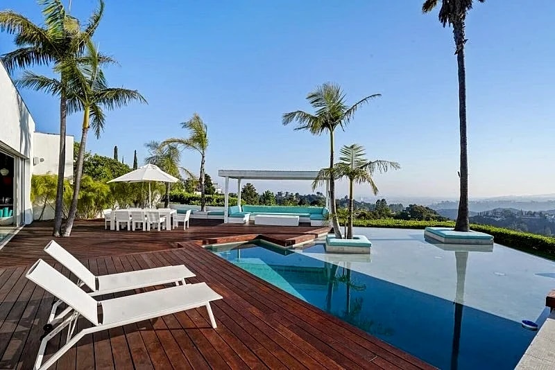 Crest Estate by Stay Awhile Villas in Beverly Hills, California, United States — photo 2
