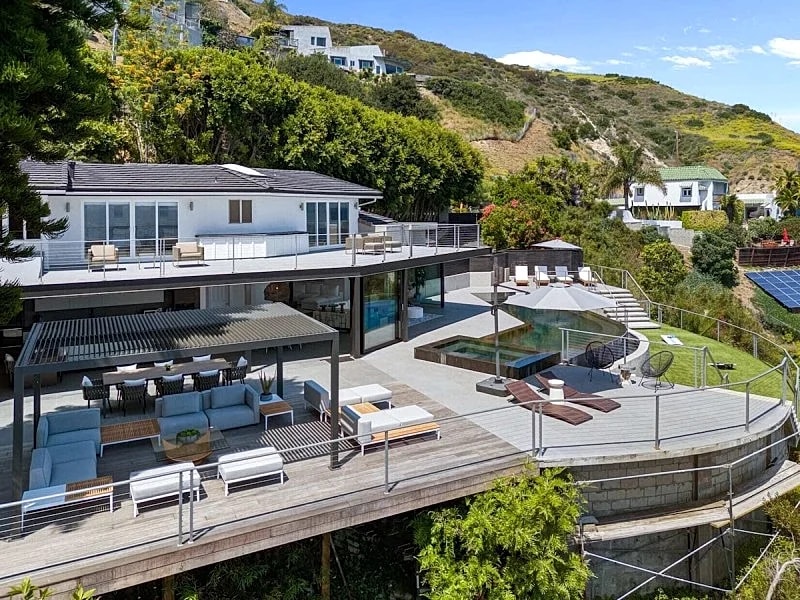 Malibu Oceana Bleu by Stay Awhile Villas in Malibu, California, United States — photo 5