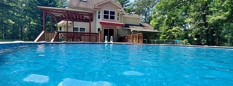 5 Bd Home, Totally Privacy, 10 acre, Secluded, Pool, Sauna Hot Tub