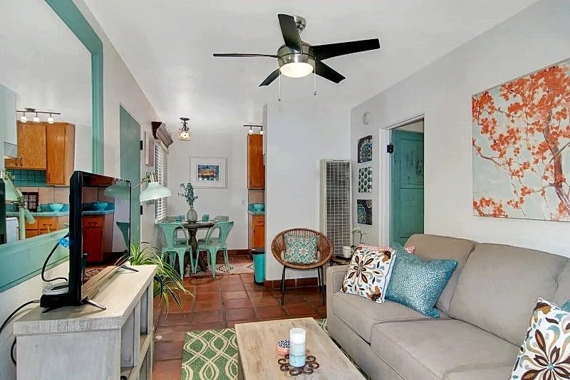 Entire cottage hosted by A.C. in San Diego, California, United States — photo 2