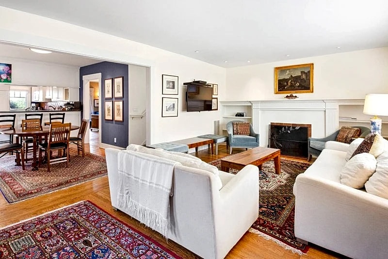 Entire house hosted by A.C.