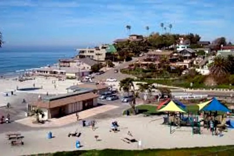 Entire house hosted by A.C. in Encinitas, California, United States — photo 3
