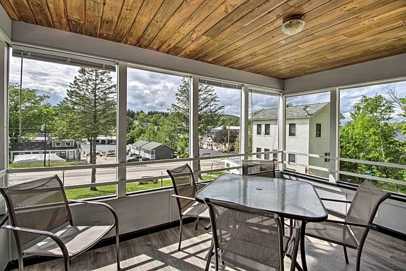 Wellesley Pines Yellow Cottage w/ Private Porch & Grill in Laconia, New Hampshire, United States — photo 3
