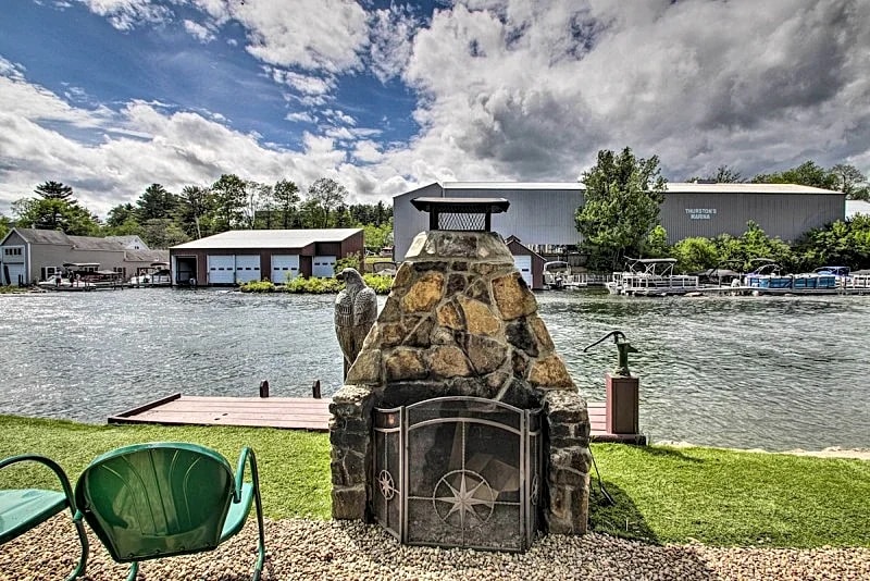 Scenic Channel View Cottage #11, Spacious 2BR Retreat in Laconia, New Hampshire, United States — photo 5