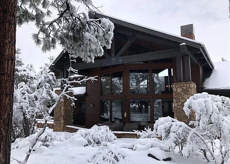 RELAX IN LUXURY... "Retreat at Whispering Pines" In Sought After Torreon! in Show Low, Arizona, United States — photo 5