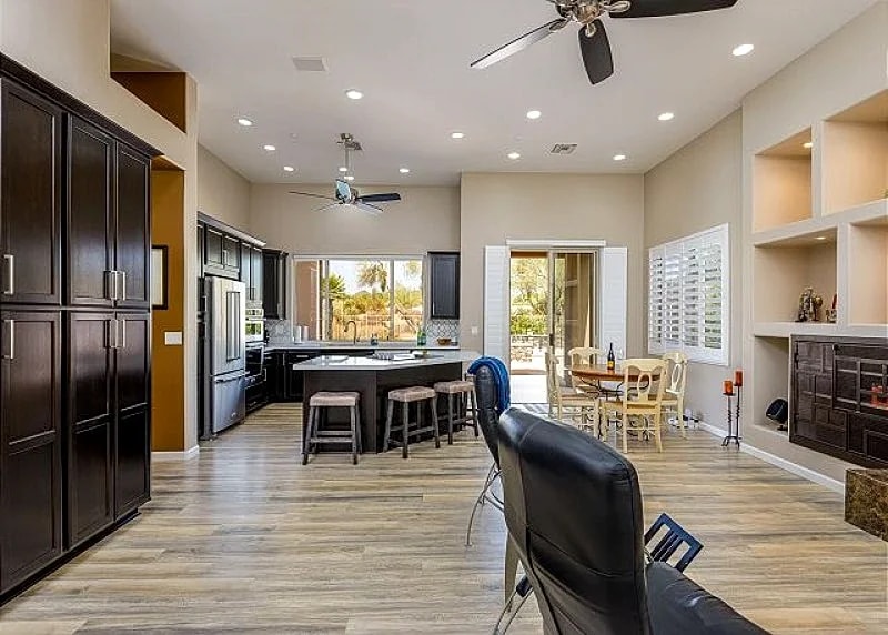 Troon North Beautiful Home on the Golf Course! in Scottsdale, Arizona, United States — photo 2