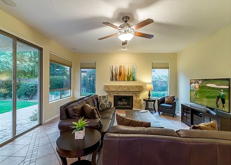 Rare 5 Bedroom w/ Pool & Spa In Sought After Kierland Scottsdale! in Scottsdale, Arizona, United States — photo 4