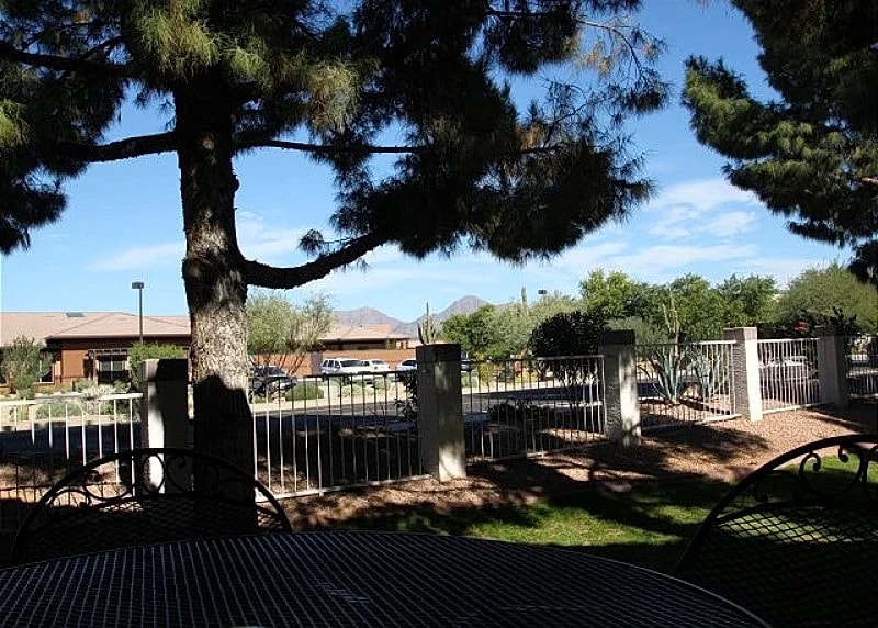 Furnished Vacation Condo in the Middle of Scottsdale in Scottsdale, Arizona, United States — photo 5