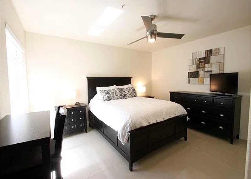 Furnished Vacation Condo in the Middle of Scottsdale in Scottsdale, Arizona, United States — photo 3