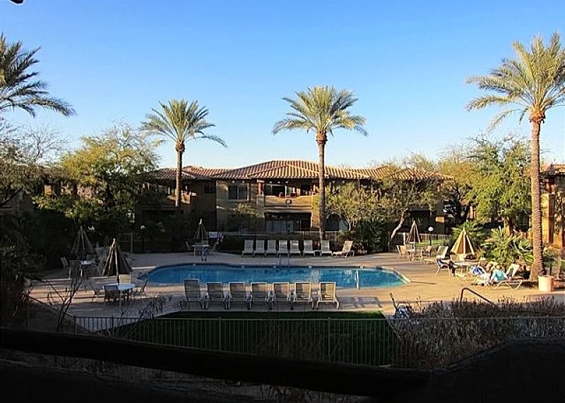 Two Comfortable Master Suites Close to all Scottsdale has to Offer! in Scottsdale, Arizona, United States — photo 2