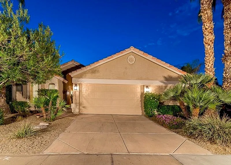 Casa Delight NEWLY Renovated/Furnished and Beautiful in Scottsdale! in Scottsdale, Arizona, United States — photo 2