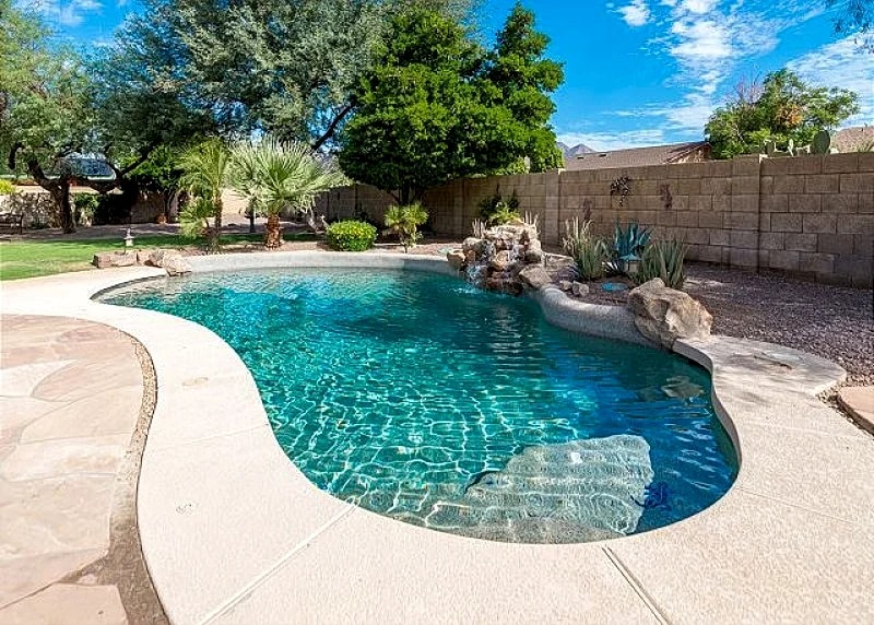 Single Family in North Scottsdale With Huge Lot, Private Pool and Spa! in Scottsdale, Arizona, United States — photo 3