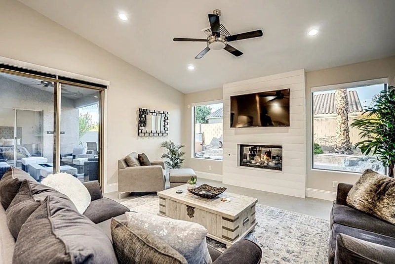 Modern Farmhouse Luxury Home... fun in the sun!!! in Scottsdale, Arizona, United States — photo 2