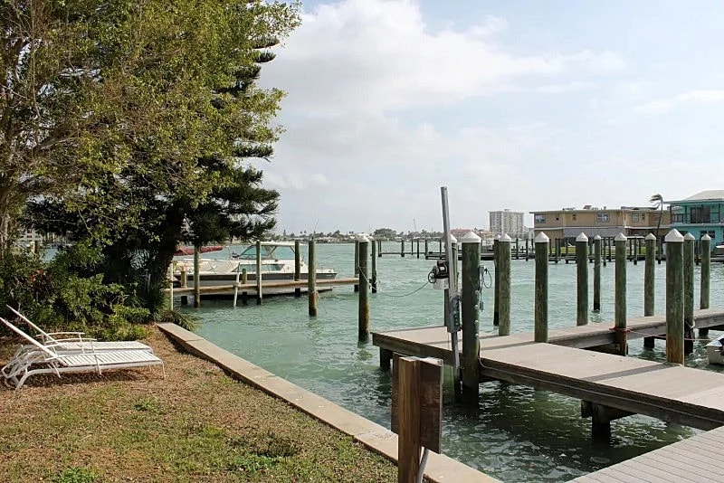 C2- 1 BR, Direct waterfront 2 min walk 2 beach in Clearwater, Florida, United States — photo 2