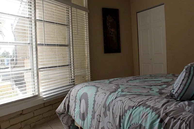 C2- 1 BR, Direct waterfront 2 min walk 2 beach in Clearwater, Florida, United States — photo 4