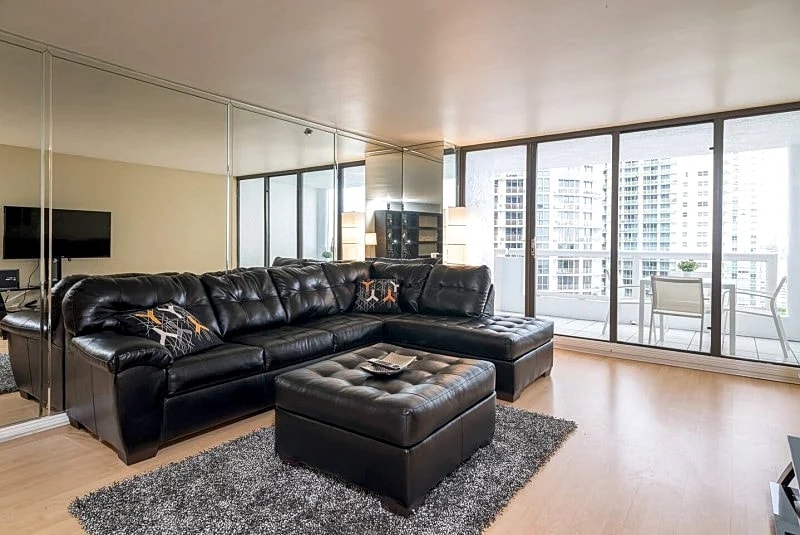 Resort living - Million $ view Prime Location in Miami, Florida, United States — photo 2